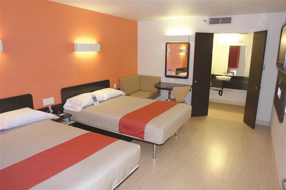 Park Inn By Radisson, Santa Rosa South الغرفة الصورة